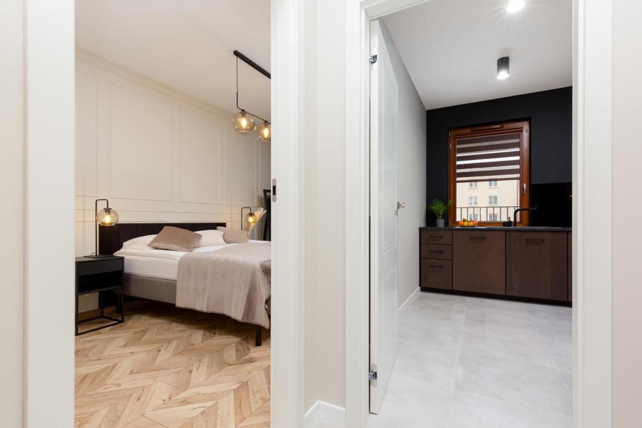 Awangarda Apartment Warsaw Ochota By Renters Prestige Екстер'єр фото