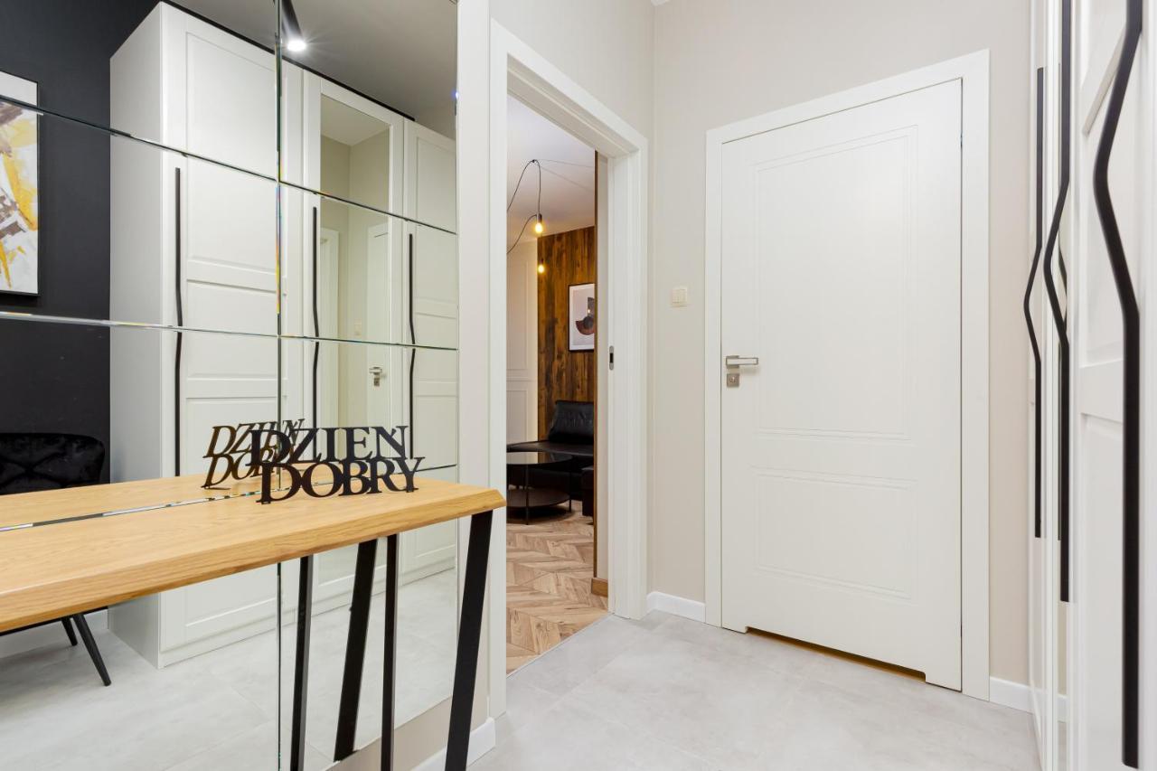 Awangarda Apartment Warsaw Ochota By Renters Prestige Екстер'єр фото